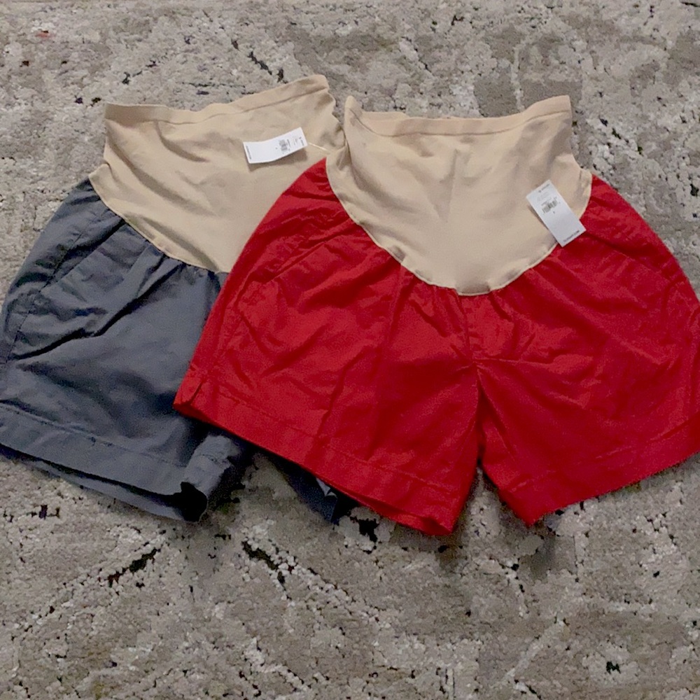 Old Navy Maternity Shorts NWT